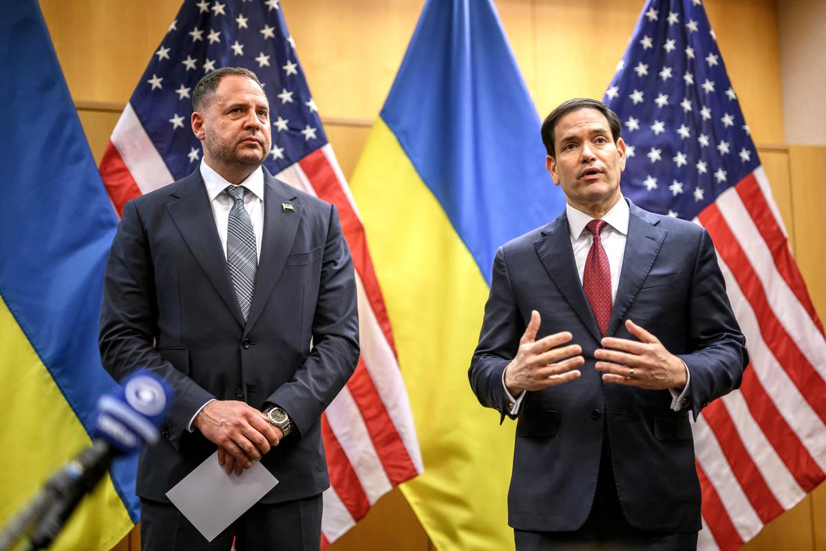 US, Ukraine Say They Have ‘Updated and Refined’ Peace Framework to End War thumbnail