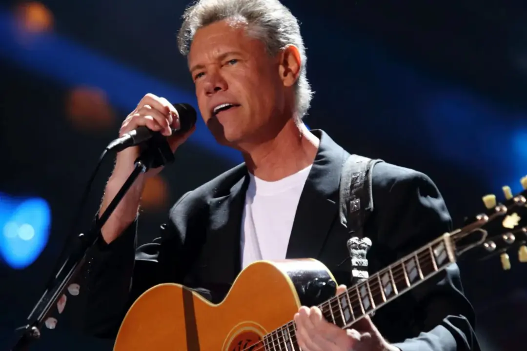 Randy Travis Debuts Christmas Song Recorded Before His 2013 Near-Fatal Stroke