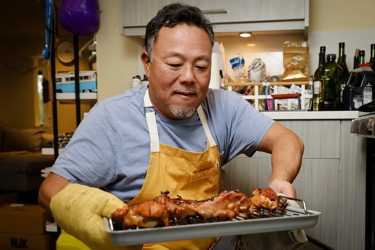 Thanksgiving Turkey Recipe 2025: Cook Your Bird in Under an Hour thumbnail