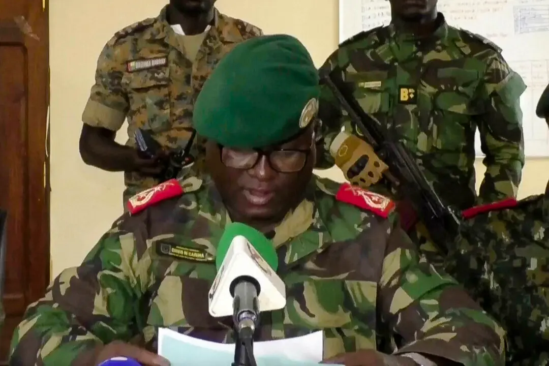 Bissau-Guinean President Accused of Staging Coup After Soldiers Appear on Television