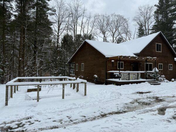 Midwest Thanksgivings Hit With Lake Effect Snow Storms