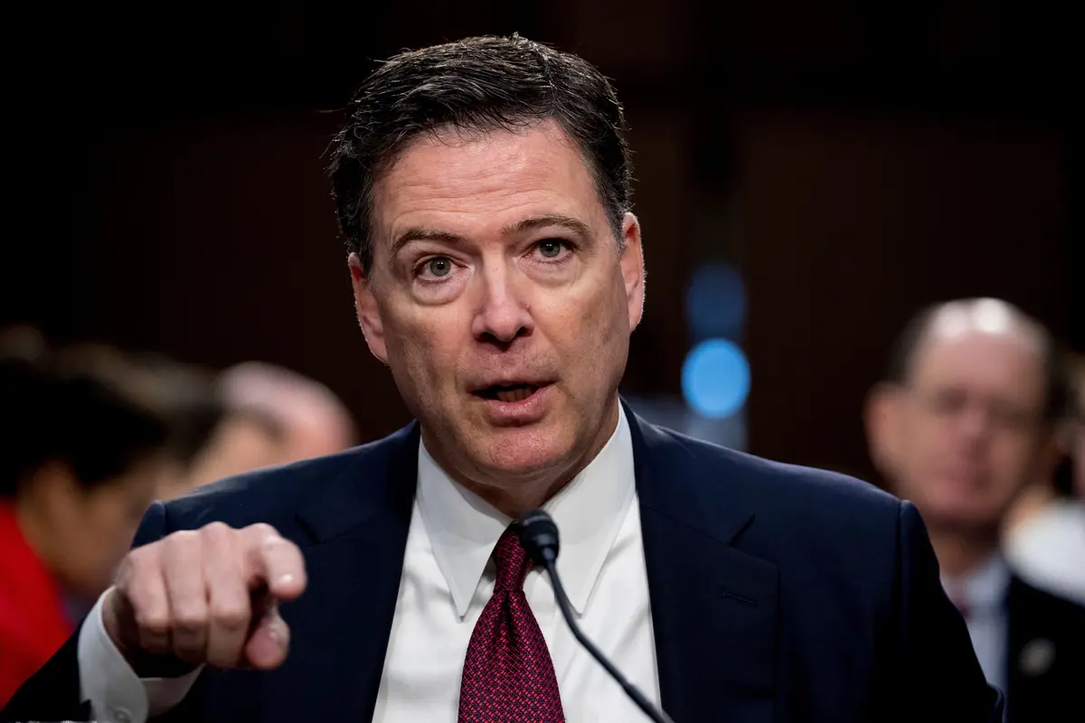 DOJ Urges Court to Reject Comey’s Claims of Vindictive Prosecution thumbnail