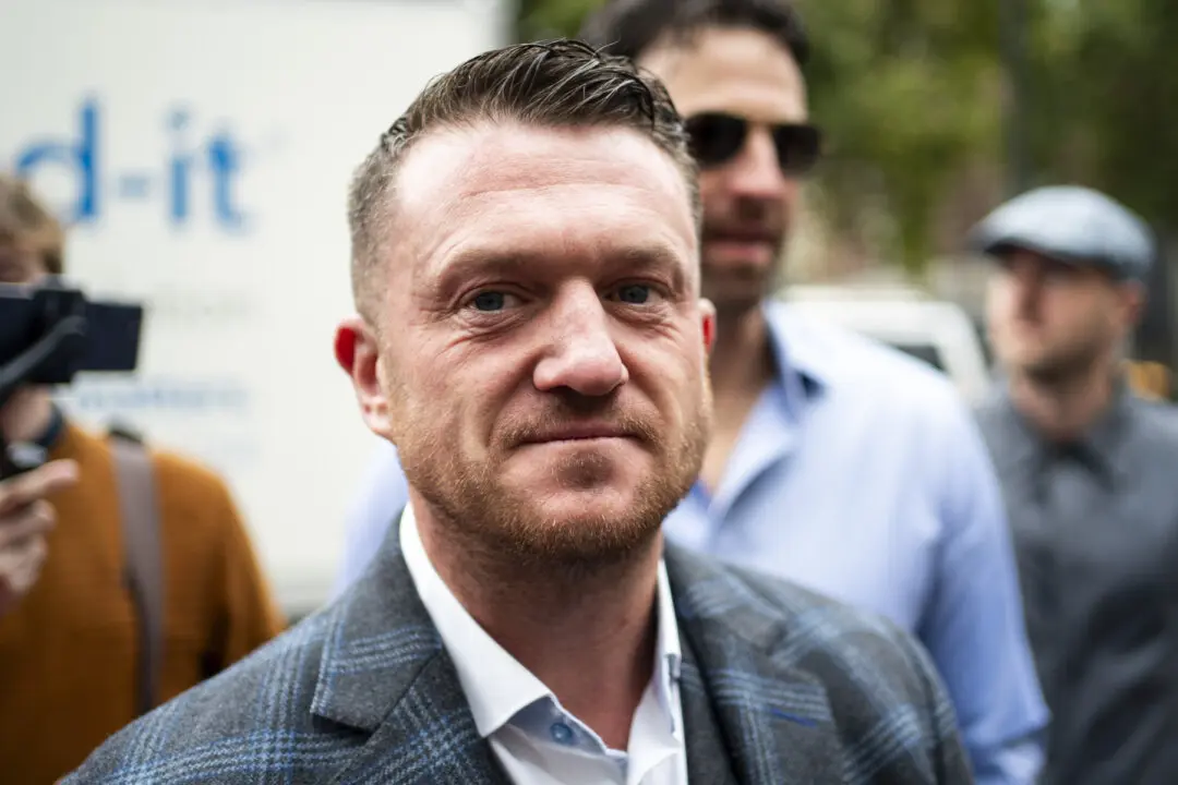 Tommy Robinson Cleared of Terror Offence After Being Stopped Driving Bentley