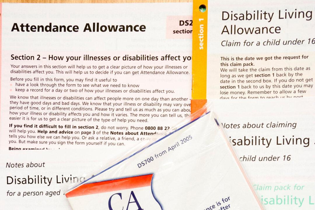 Thousands of Carers to Have Overpayments Reviewed After Decade-Long ‘Scandal’