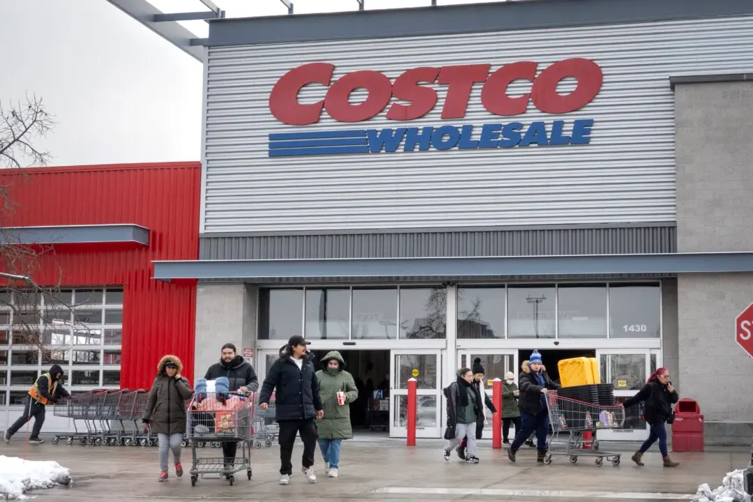 Costco Pledges to Pass Tariff Refunds to Members Through Lower Prices