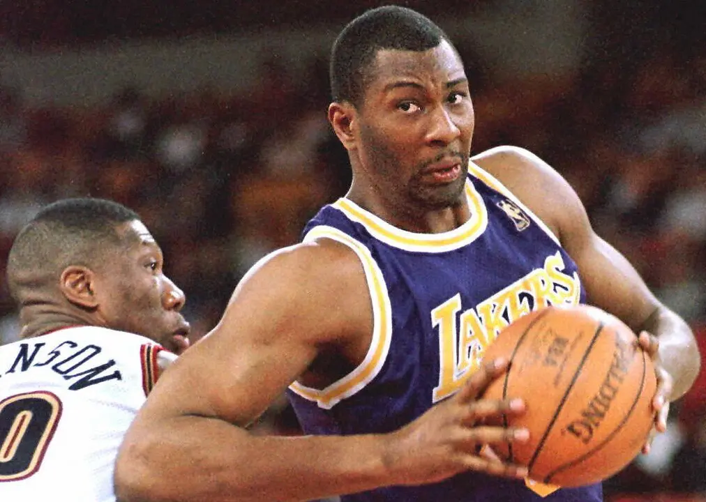 Elden Campbell, NBA Champion and Clemson’s All-Time Leading Scorer, Dies at 57