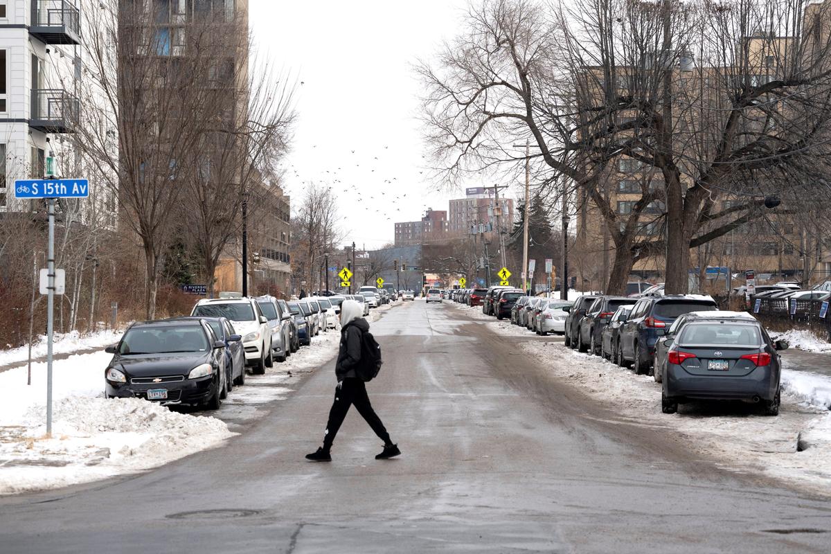 Dr. Oz Threatens to Pull Funding From Minnesota After $1 Billion in Medicaid Funding Was Stolen by Fraudsters thumbnail