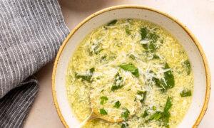 Stracciatella Soup (Italian Egg Drop Soup)
