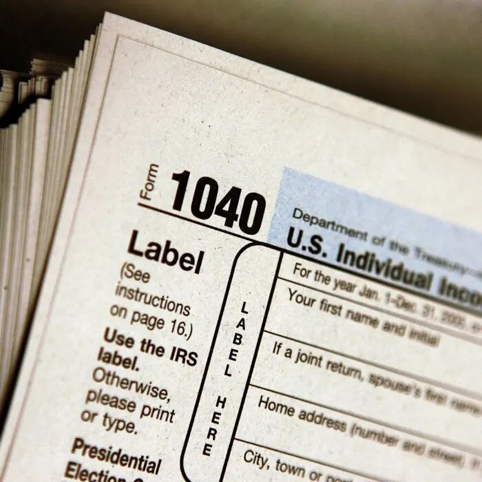 Average Tax Refund Around 11 Percent Higher Than a Year Ago: IRS Data