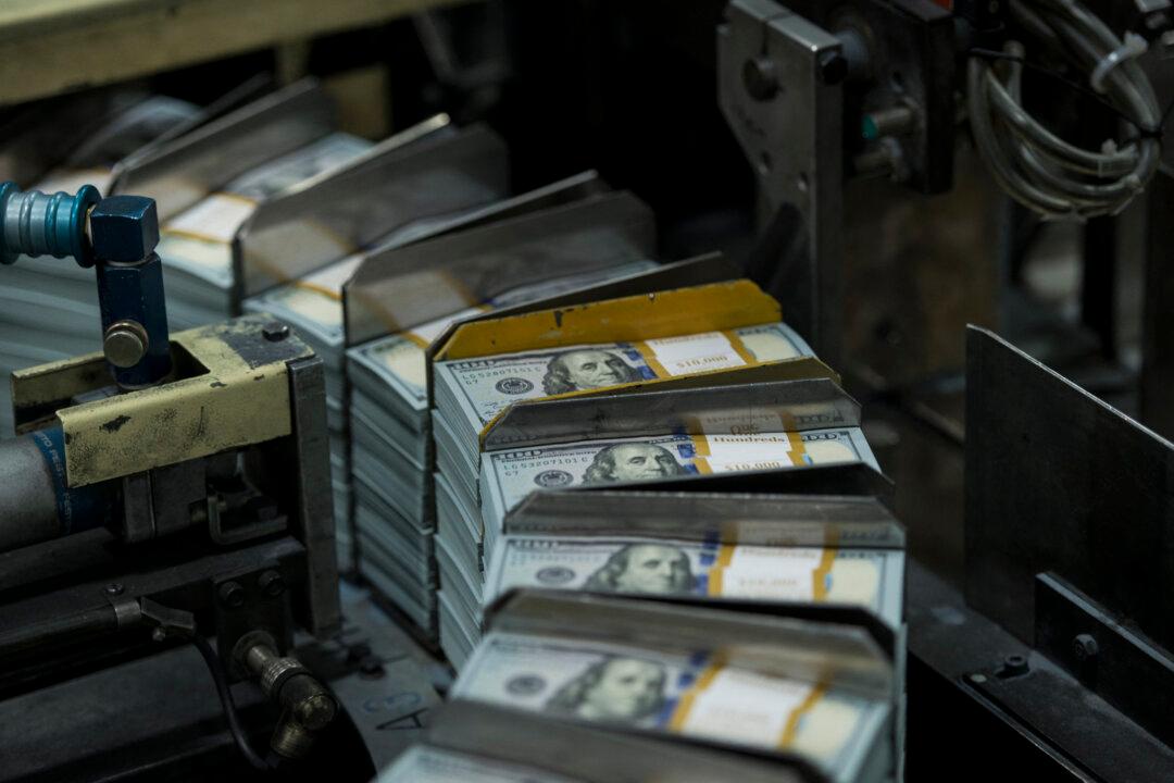 US Dollar Demand Soars: De-dollarization Was a Fabrication of the Bull Market