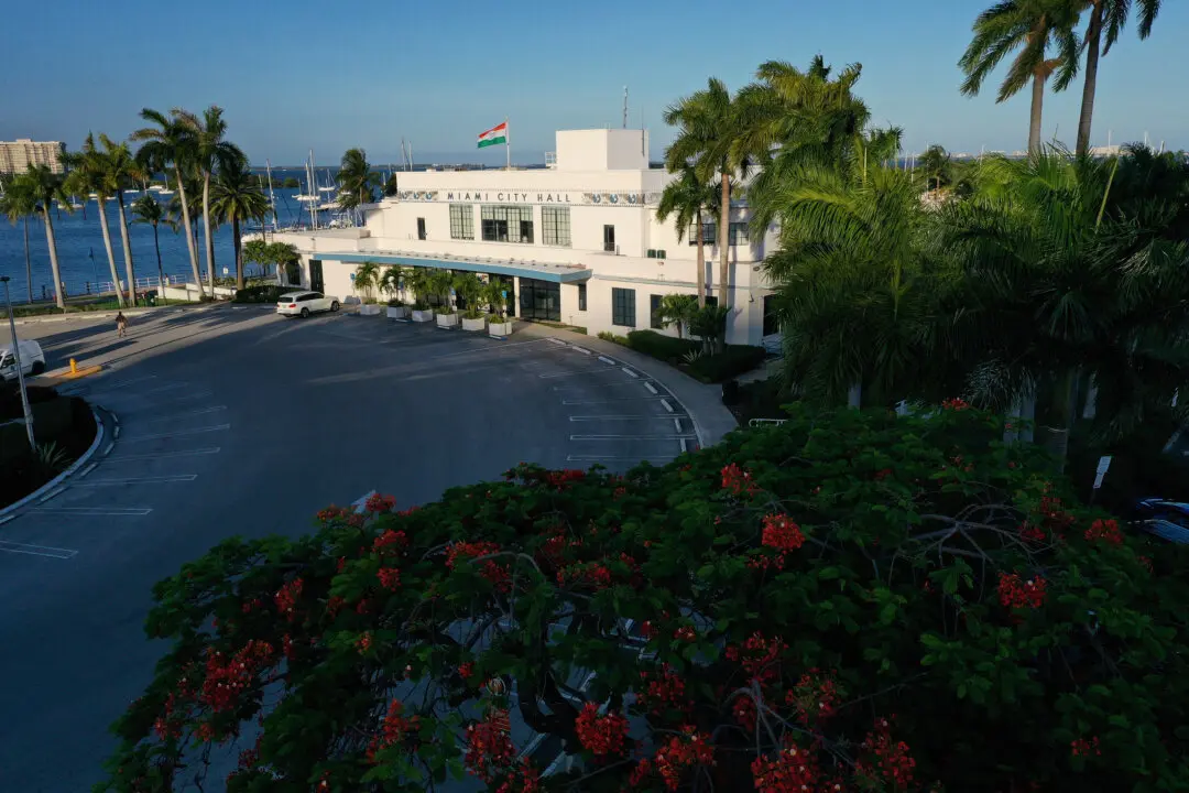 Miami Mayor Candidates Make Final Pitches to Voters