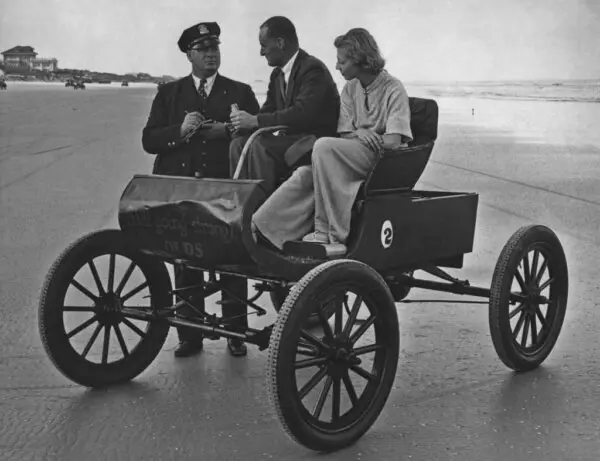 Ransom Olds: He Helped Put America on Wheels