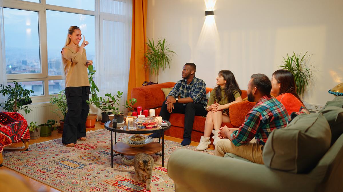 Old-fashioned parlor games remind us that genuine connection comes from spending time together—no technology needed. (recep-bg/Getty Images)