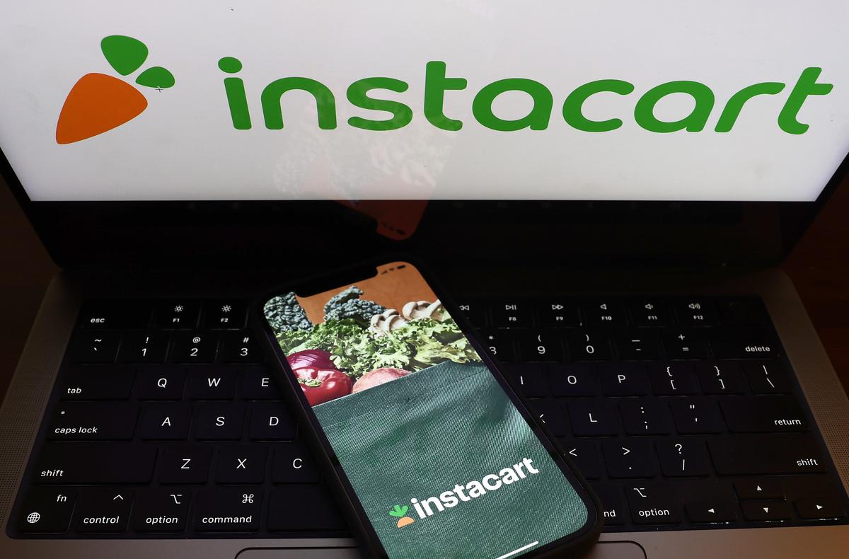 Instacart Scraps Variable-Pricing Experiment After Consumer Groups Warned of Inflated Grocery Bills thumbnail