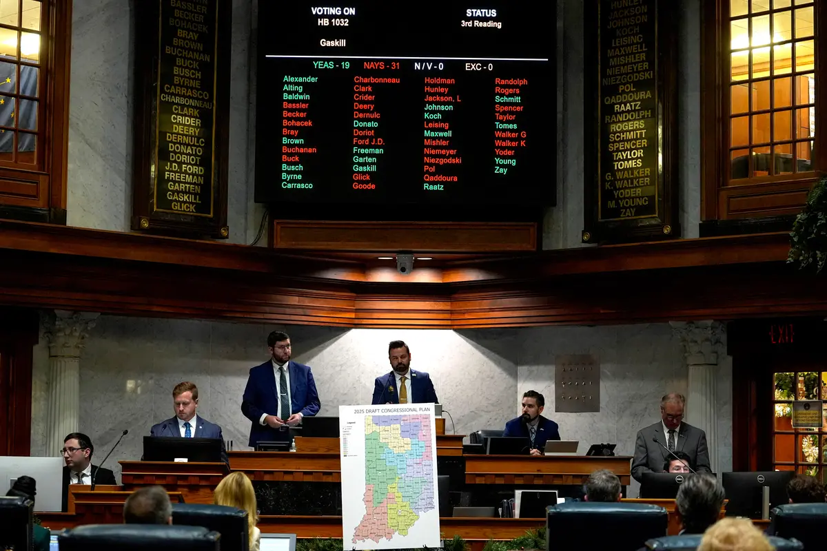 Indiana Senate Rejects Redistricting Bill Favoring Republicans thumbnail