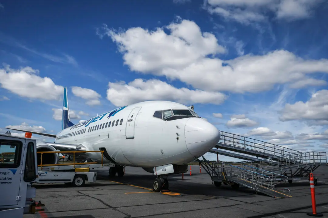 WestJet Pauses Move to Install Non-Reclining Seats After Blowback