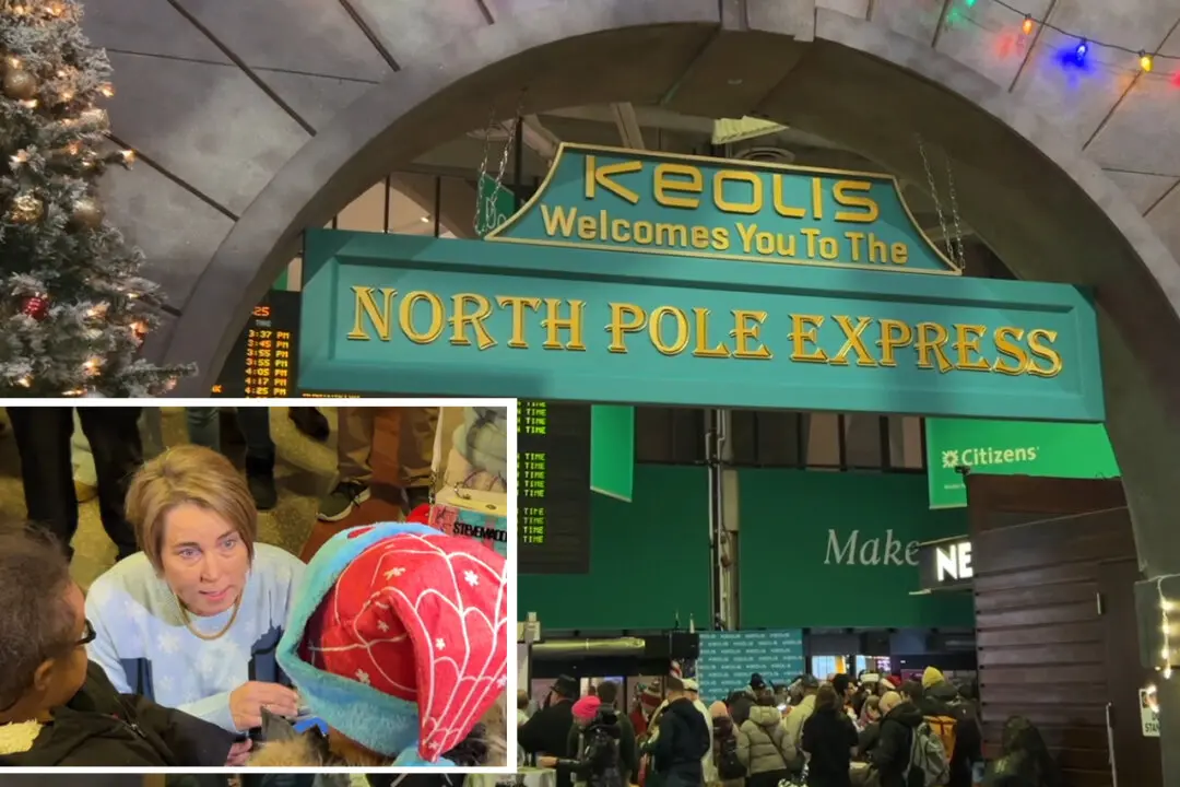 Massachusetts Governor Joins North Pole Express Christmas Ride in Boston