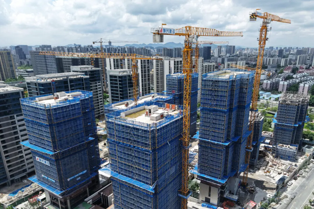 China’s Investment Slumped Further in November Amid Calls to Reform