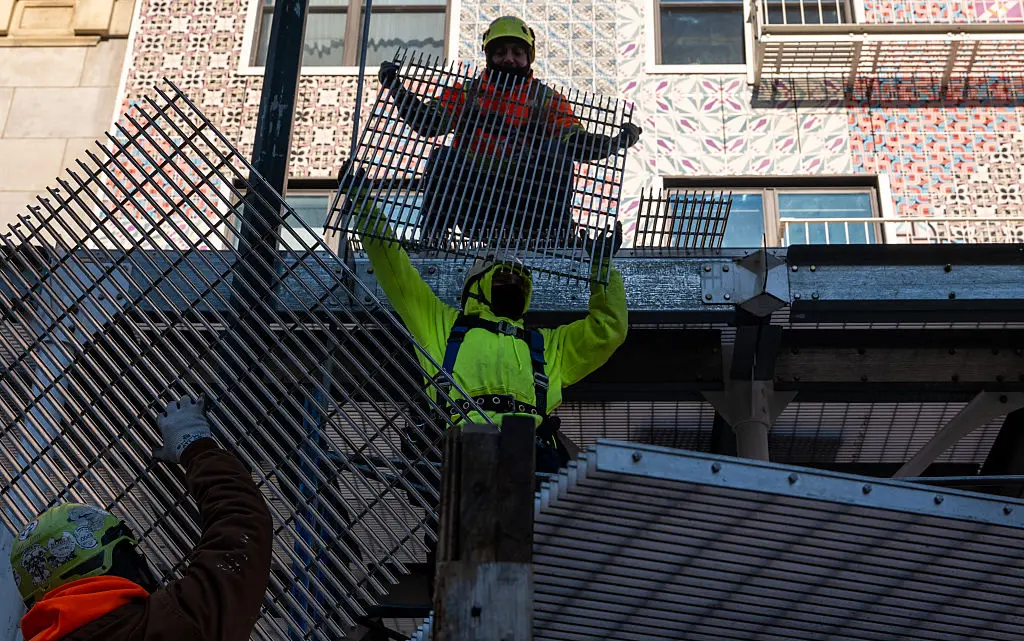 Labor Market Sends Mixed Signals