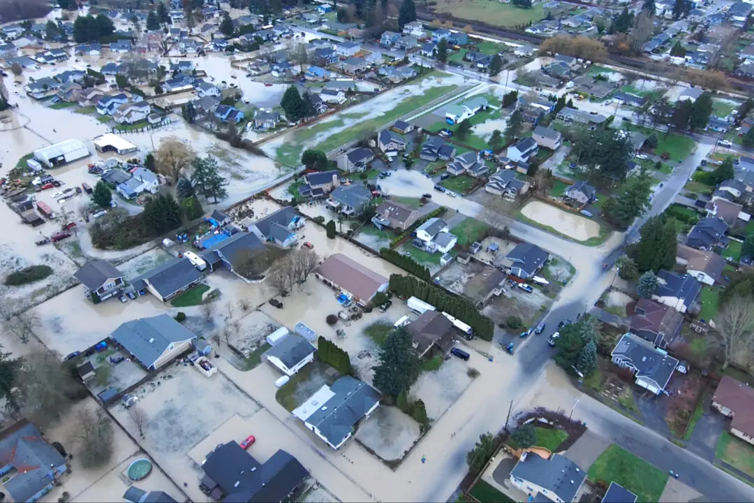 Damage From Record Flooding in Washington State Is Profound, With More on the Way, Governor Says