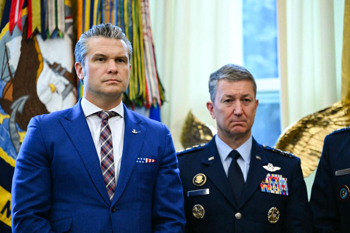 US Strikes ISIS Targets in Syria in Response to Killing of Americans thumbnail