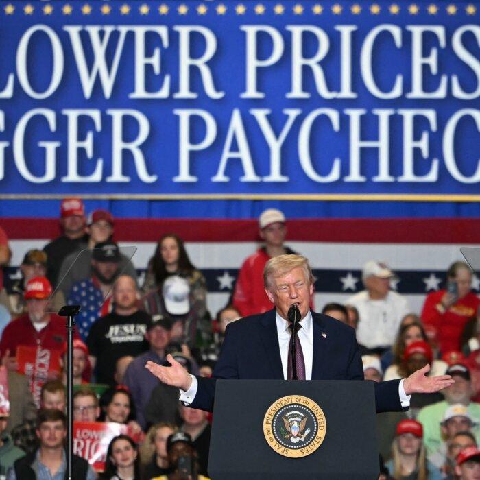 Trump Delivers Remarks in Rocky Mount, North Carolina