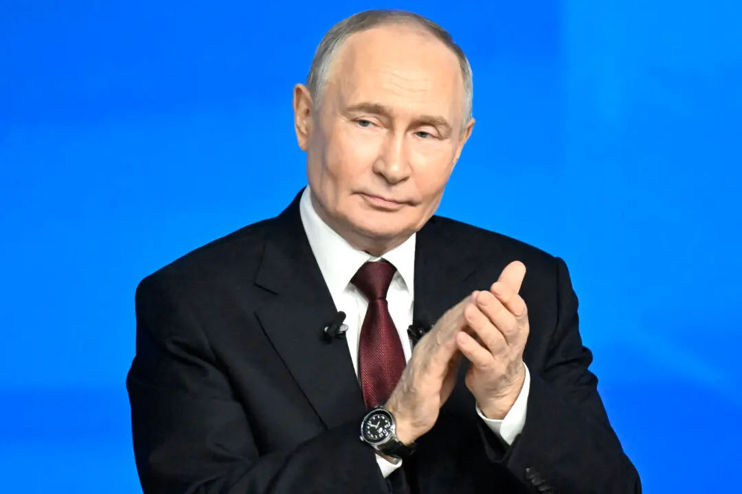 Putin Backs Trump’s Peace Effort, Says Russia Accepted Compromises