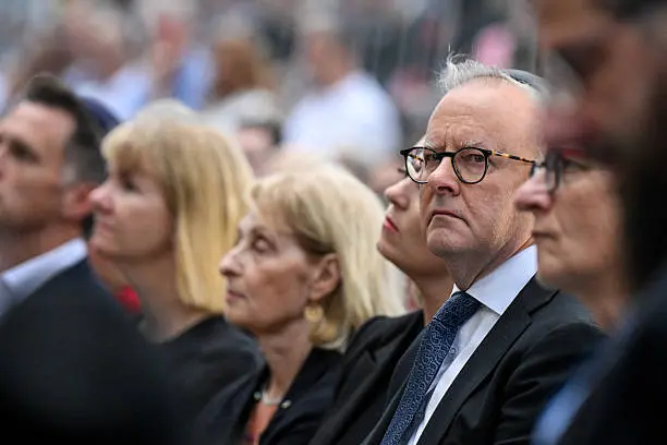 Criticism Flies as PM Stands by Decision Against Anti-Semitism Royal Commission