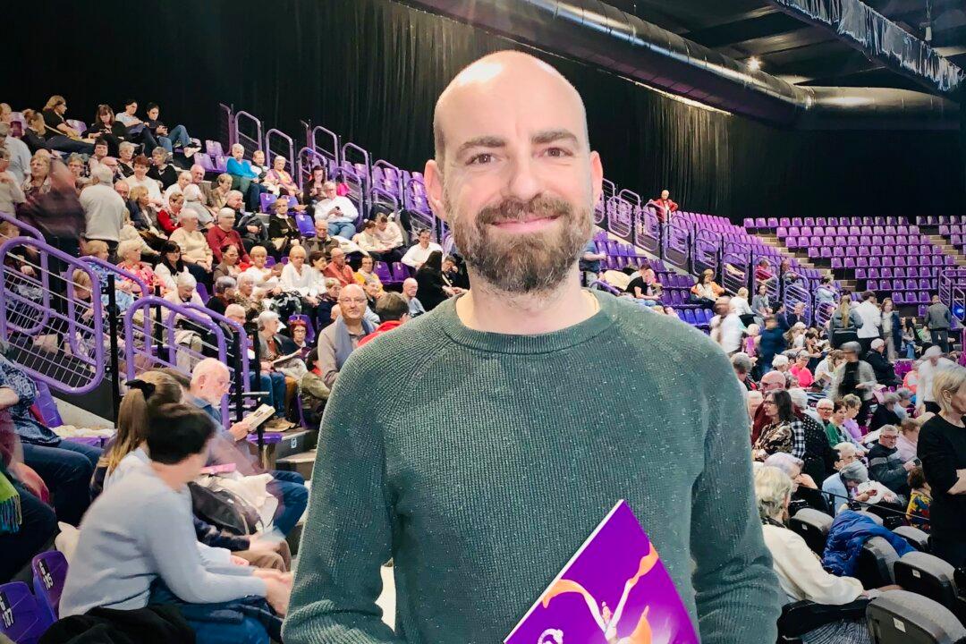 Amnéville Audience Member: Shen Yun Is Beautiful and Poetic