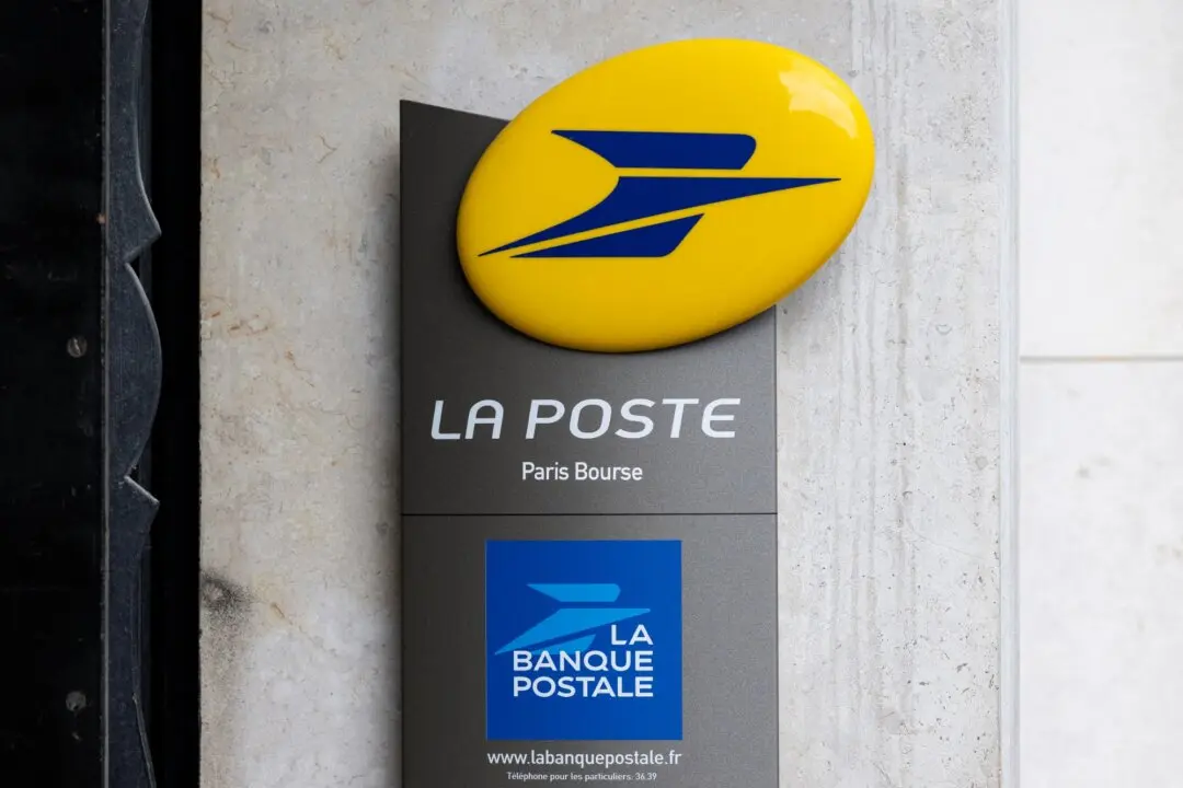 Suspected Cyberattack Knocks France’s National Postal Service Offline