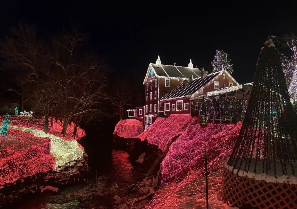5 Million Christmas Lights Illuminate 19th Century Ohio Grist Mill