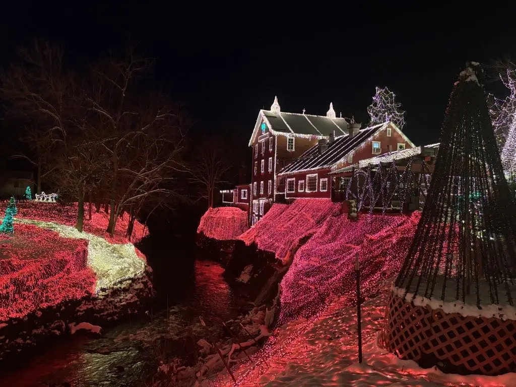 5 Million Christmas Lights Illuminate 19th Century Ohio Grist Mill thumbnail