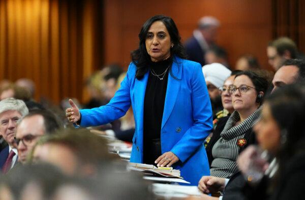 Canada Backs ‘Territorial Integrity’ in Talks With Denmark Amid US Focus on Greenland