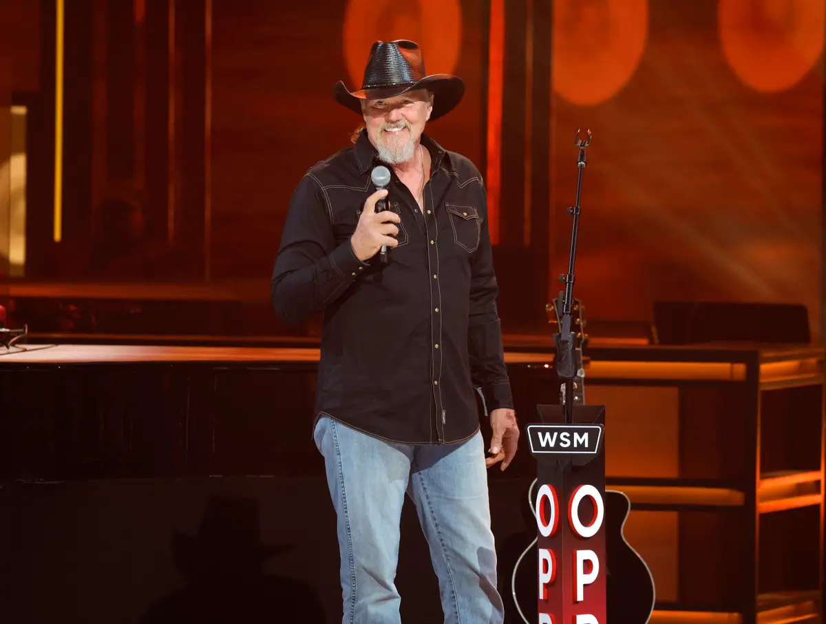 Trace Adkins’s ‘30th Anniversary Tour’ thumbnail