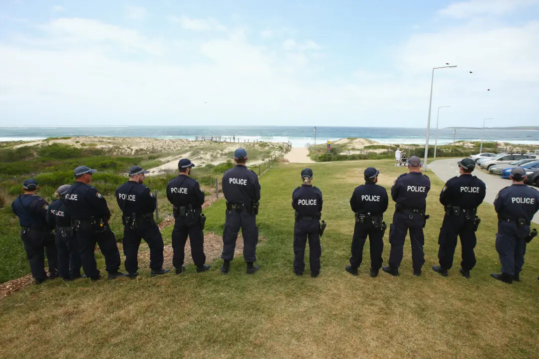 Police Warn Against Social Media Calls for ‘Bashing Day’ at Sydney Beach