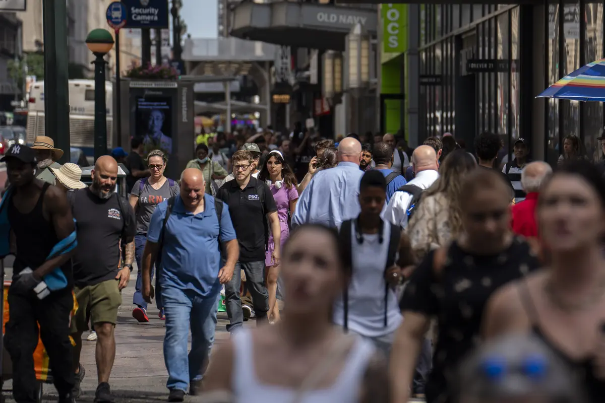 Legal Group Sues Census Bureau to Prevent ‘Unlawful’ Methods in 2030 Count thumbnail