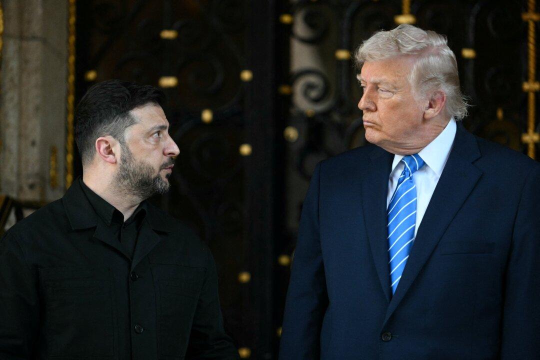Trump Meets With Zelenskyy in Florida