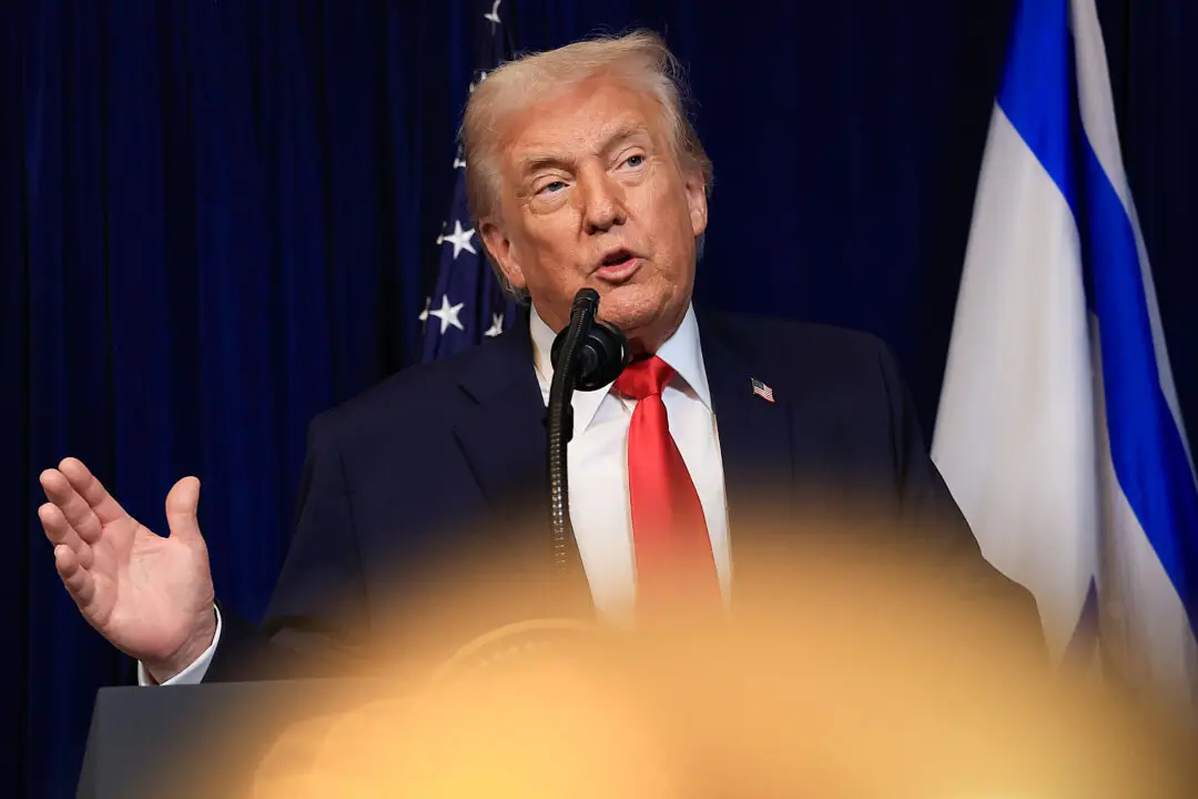 Trump Warns Iran Not to Restart Its Nuclear Program