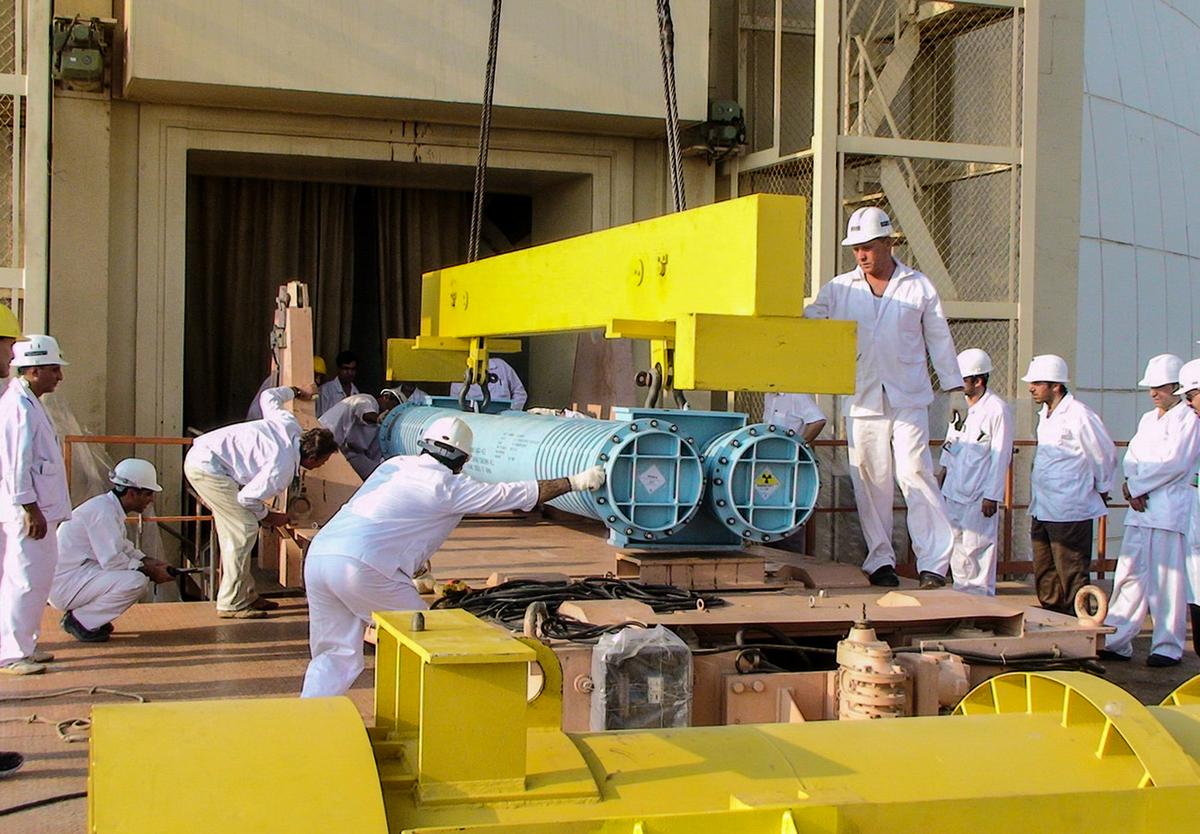 Trump Warns Iran Not to Restart Its Nuclear Program thumbnail