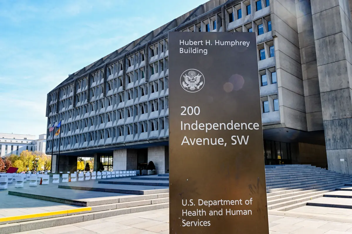 HHS Pauses Funding for Child Care in Minnesota as Fraud Allegations Grow thumbnail