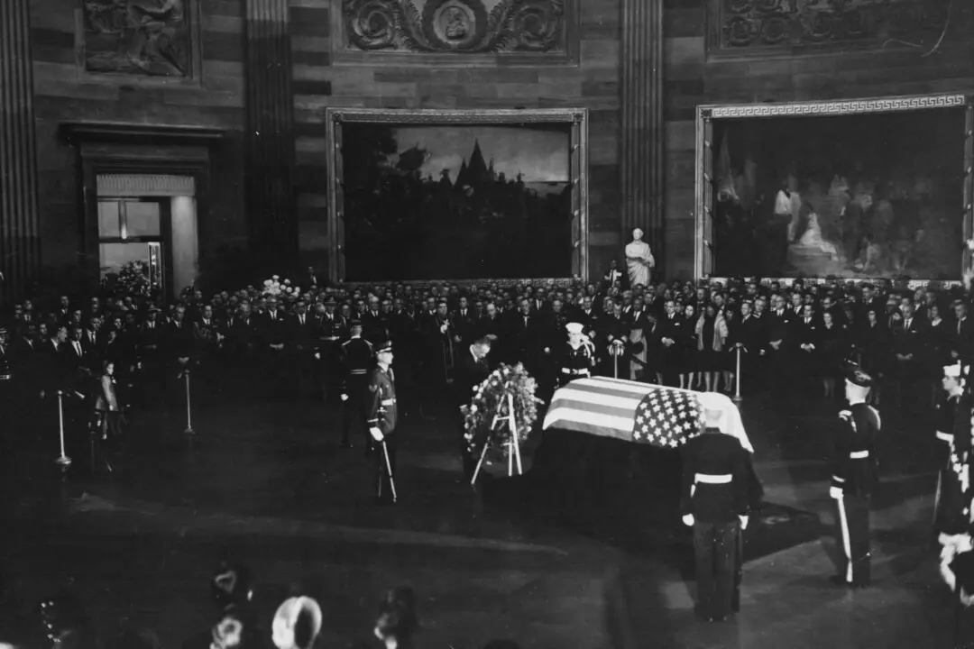 Tune in Today: Why Barber’s ‘Adagio for Strings’ Still Breaks Our Hearts