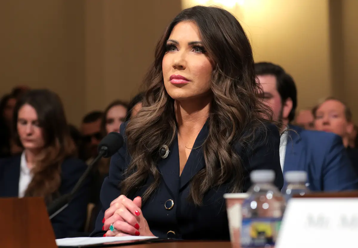 Federal Judge Blocks DHS Move to End Deportation Protections for 3 Countries thumbnail