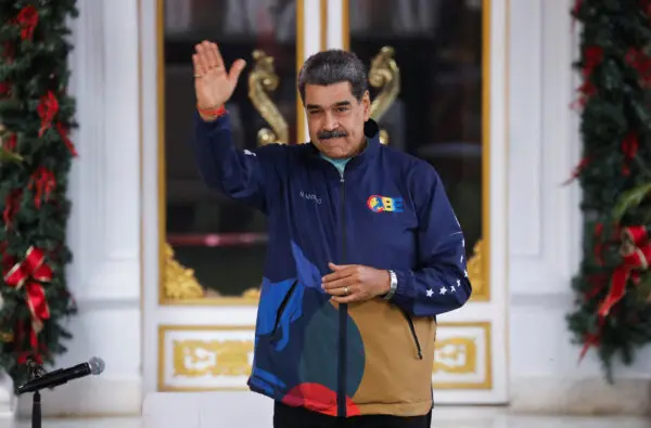 US Sanctions More of Maduro’s Family; Indiana State Senate Rejects New Congressional Map | NTD Good Morning (Dec. 12)