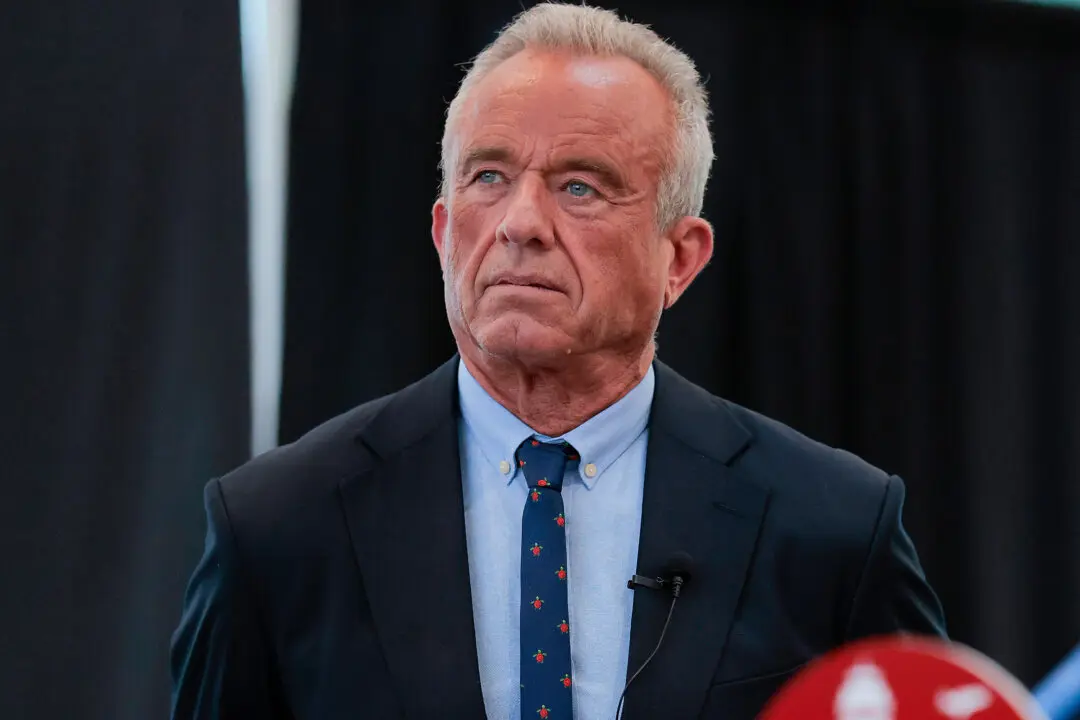 RFK Jr. Stops Requiring Doctors to Report Patient Vaccine Status