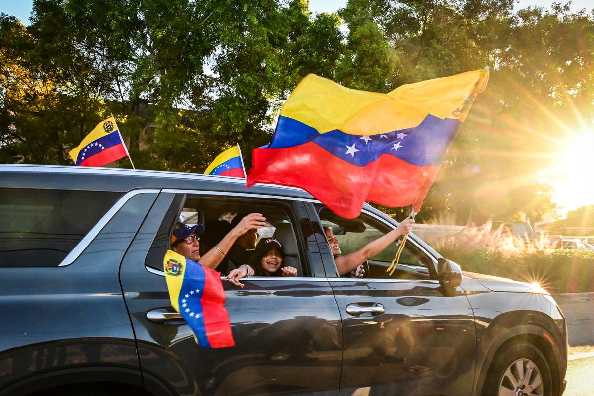 Reports of US Raid on Maduro Ripple Through China, Stirring Political Speculation thumbnail