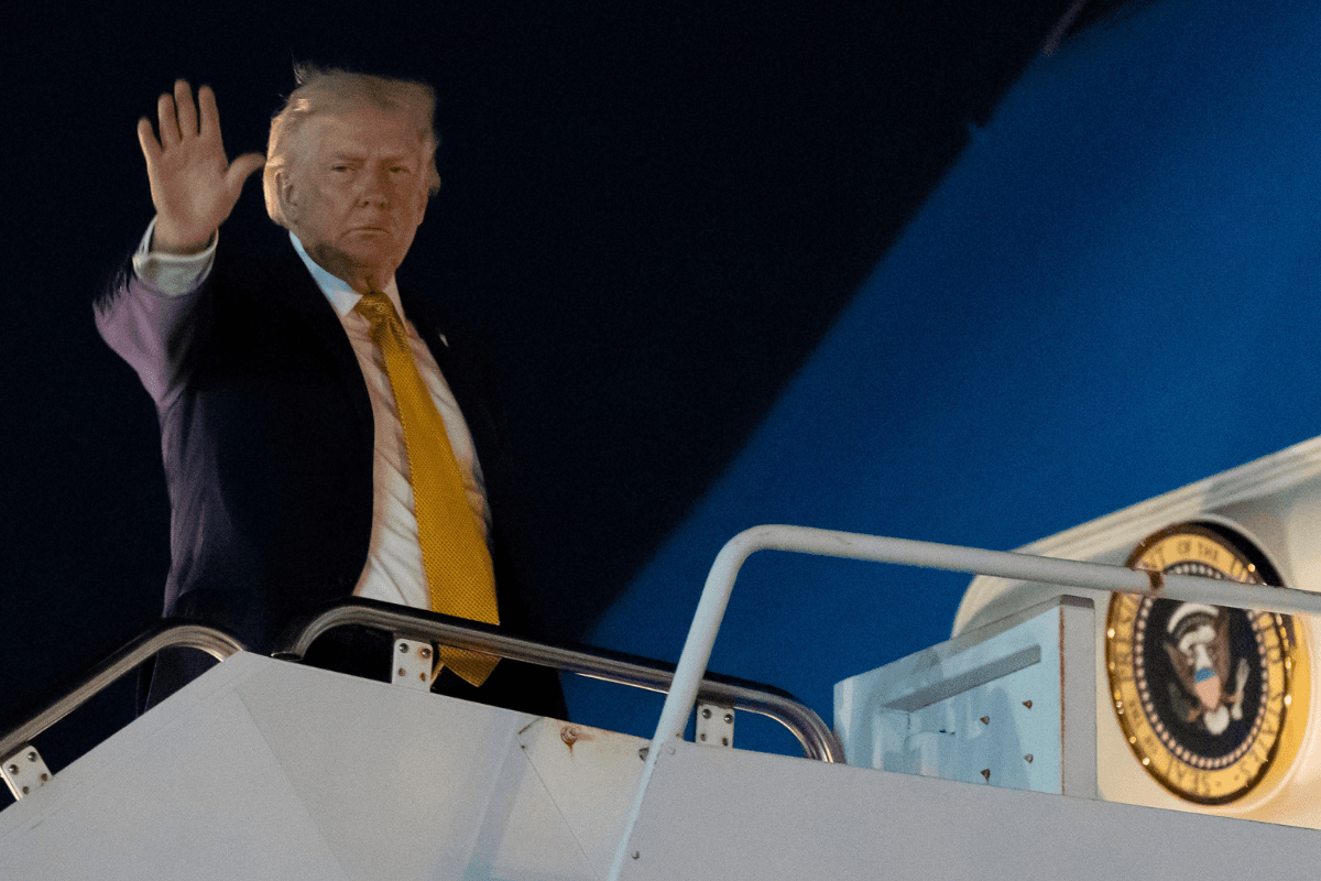 Trump Says US Could Increase Tariffs on India Due to Russian Oil Imports thumbnail