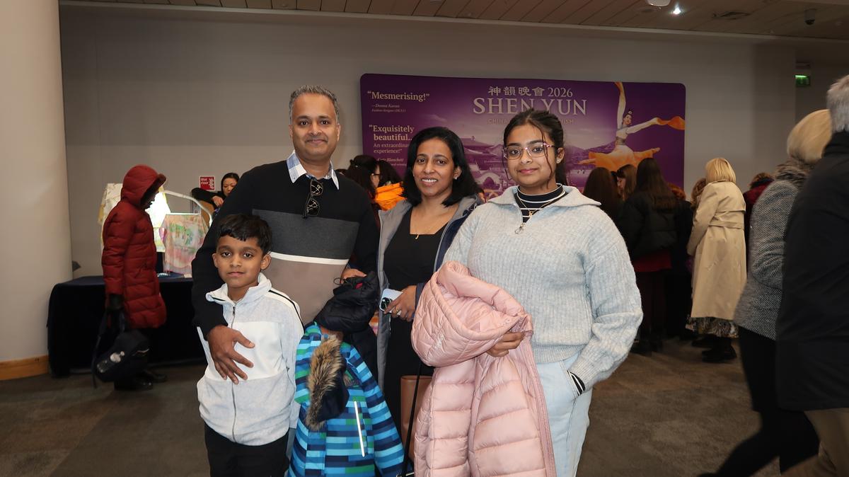 Business Owner Hopes Younger Generation Will Learn Cultural Values From Shen Yun