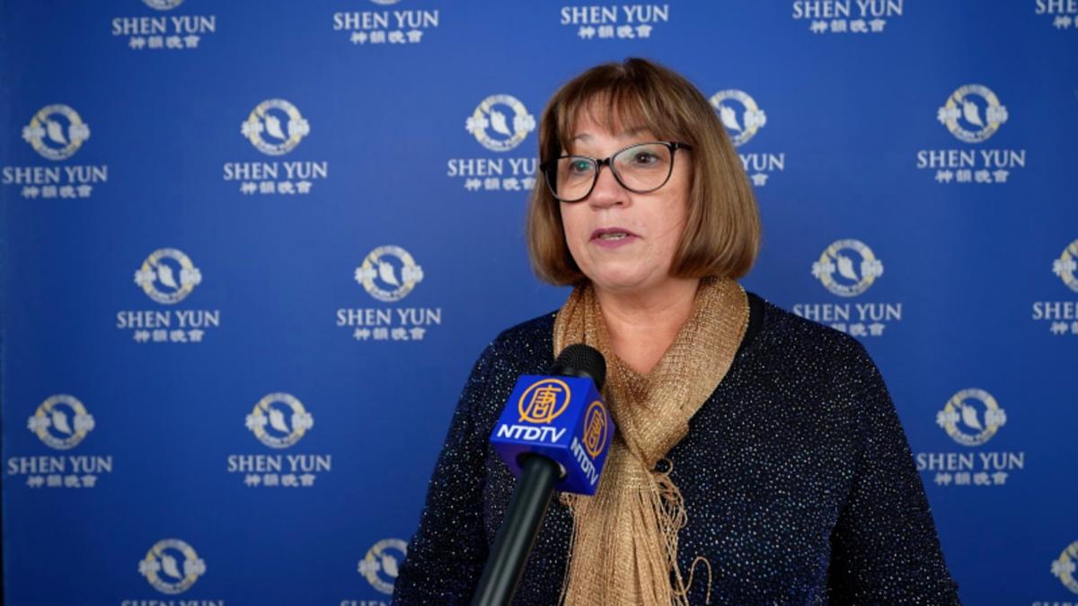 ‘We Will Never Forget It’: Business Owner Deeply Moved by Shen Yun