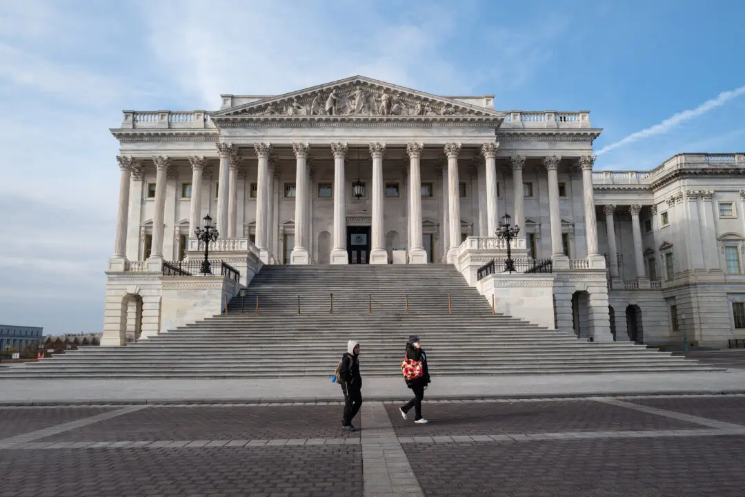 House Passes 3-Bill Spending Package