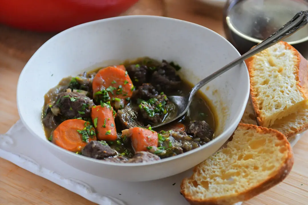 Re-create Anthony Bourdain’s Beef Bourguignon